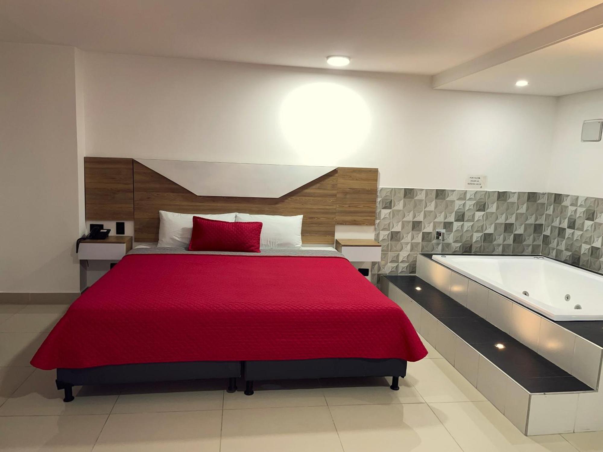 Hotel Ofix Medellín Buitenkant foto