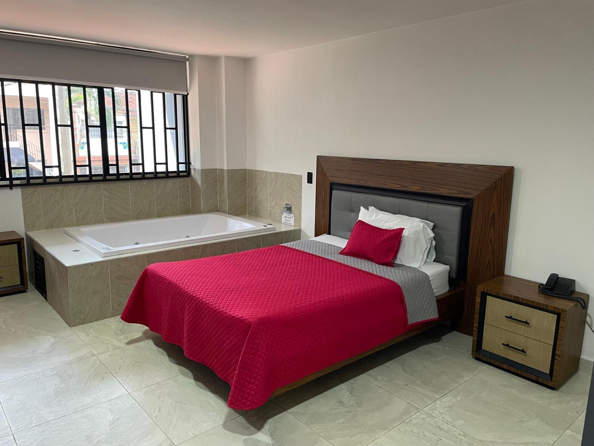 Hotel Ofix Medellín Buitenkant foto