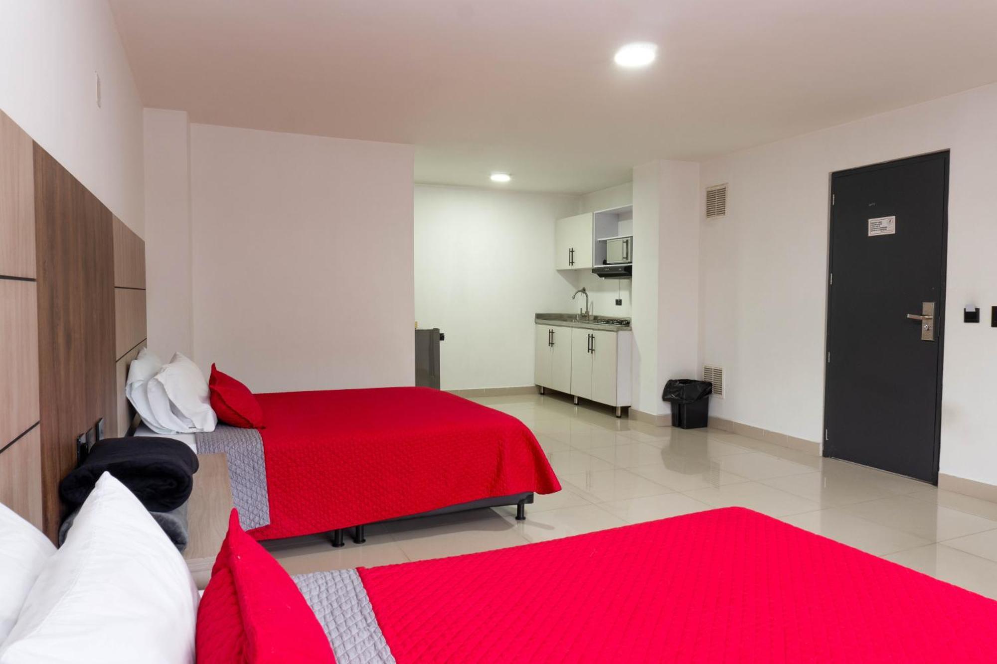 Hotel Ofix Medellín Buitenkant foto